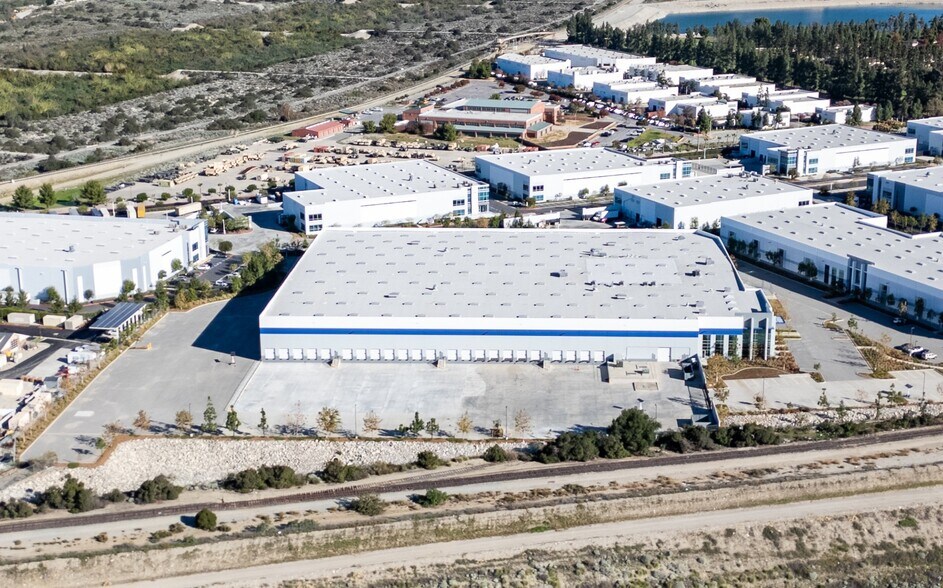 Primary Photo Of 1021 N Todd Ave, Azusa Distribution For Lease