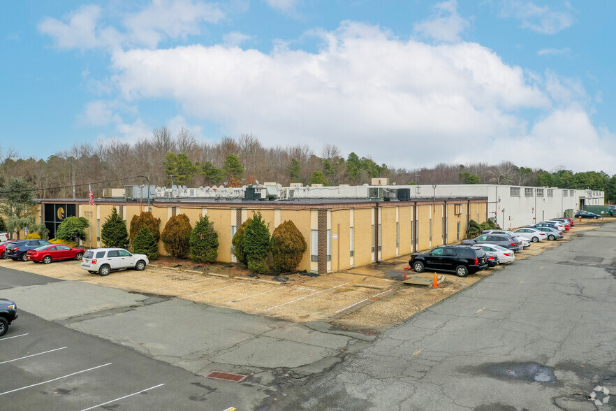 Primary Photo Of 1 Jake Brown Rd, Old Bridge Warehouse For Lease