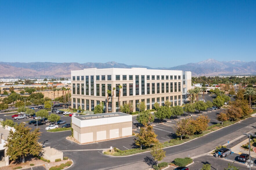 More Photos Of Hospitality Ln @ Tippecanoe, San Bernardino Unknown For Lease
