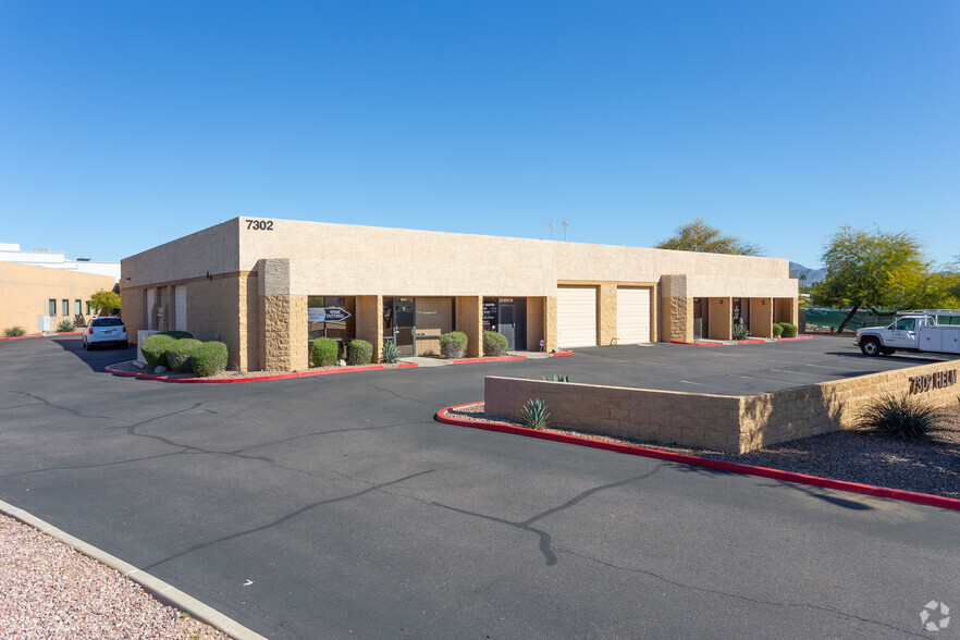 Primary Photo Of 7302 E Helm Dr, Scottsdale Showroom For Sale