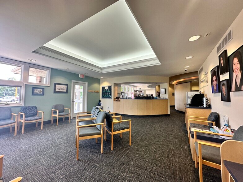 More Photos Of 126 Herrick Park Dr, Tecumseh Medical For Sale