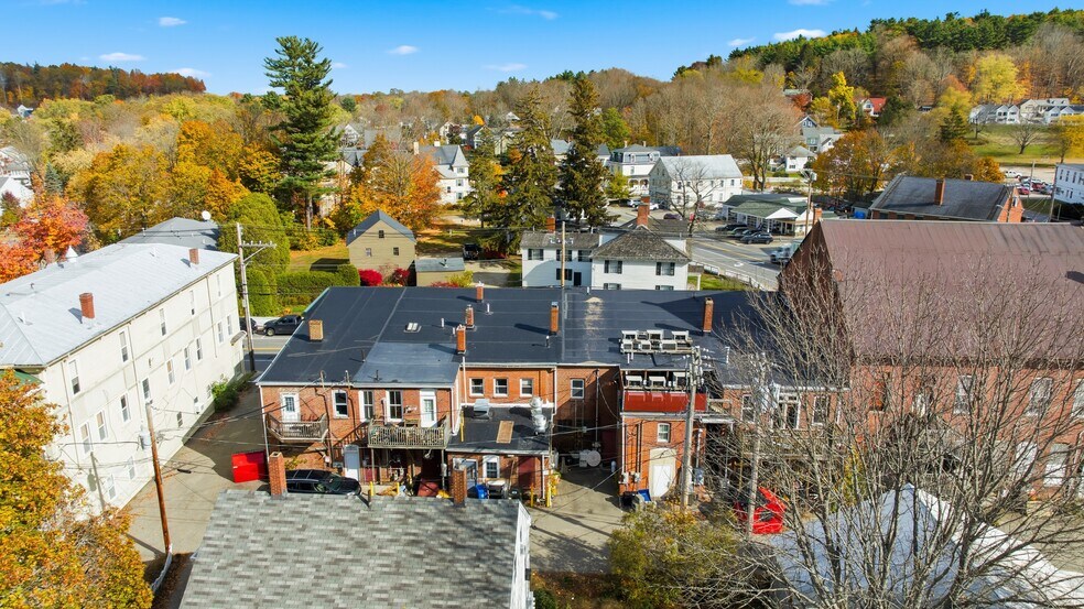 More Photos Of 275 Main St, South Berwick Storefront For Sale