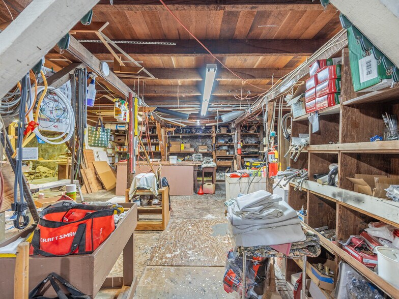 More Photos Of 82-6151 Hawaii Belt Rd, Captain Cook Hotel For Sale