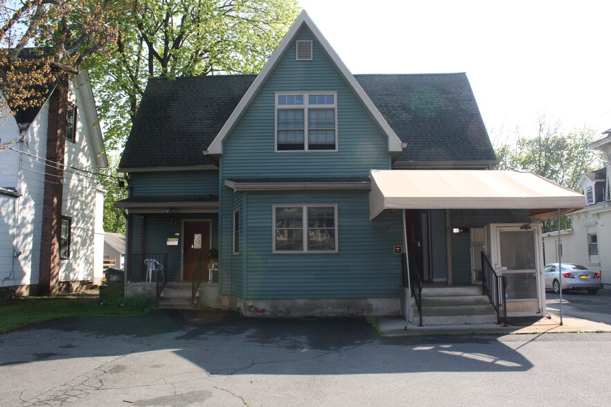 Primary Photo Of 80 E Main St, Port Jervis Flex For Sale