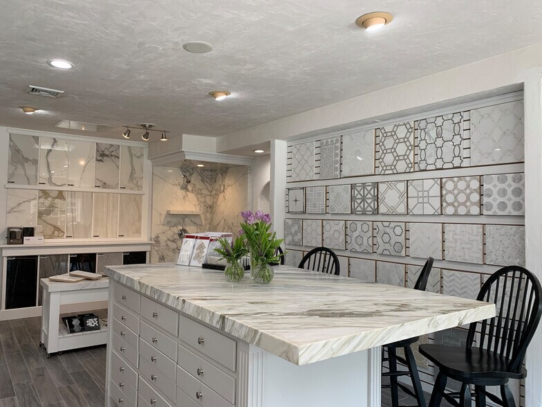 More Photos Of 421 W Street Rd, Kennett Square Showroom For Sale