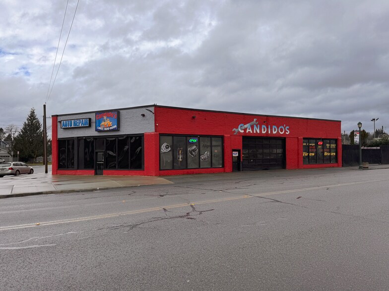 More Photos Of 225 W Main St, Monroe General Retail For Sale