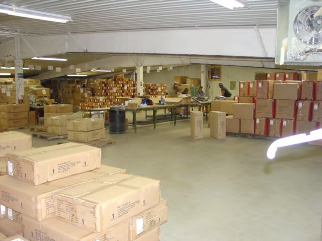 More Photos Of 30 Bridge Rd, Rouses Point Distribution For Lease