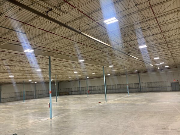 More Photos Of 32 Rabbit Trl, Edgefield Warehouse For Lease