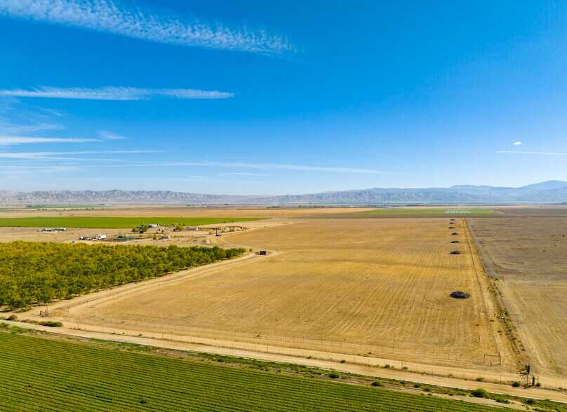 More Photos Of 2225 Foothill Ave, Maricopa Land For Lease