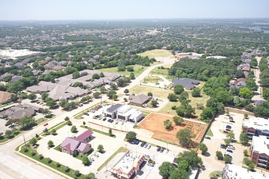 More Photos Of 113 Barnett Dr, Highland Village Office For Lease