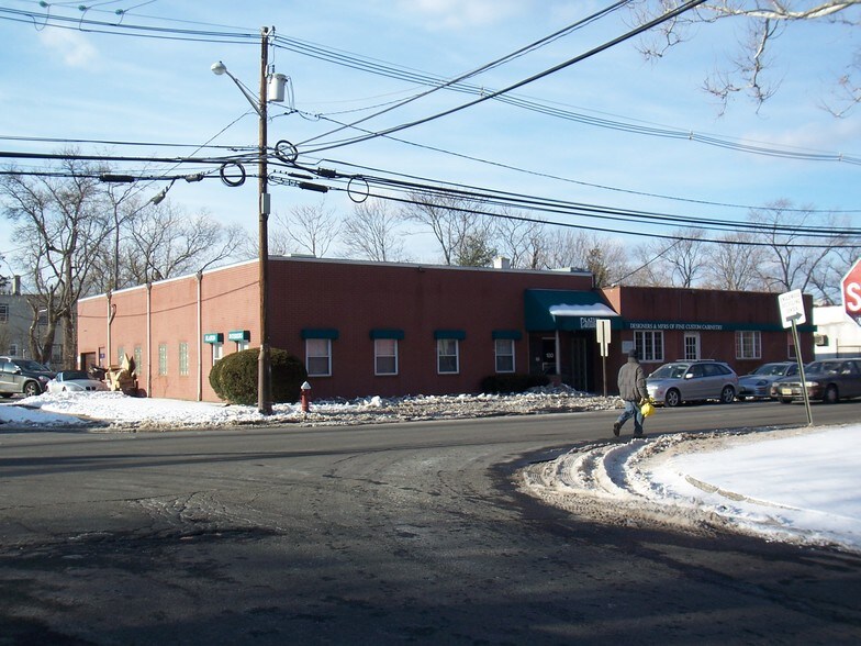 More Photos Of 166-180 S Van Brunt St, Englewood Food Processing For Lease
