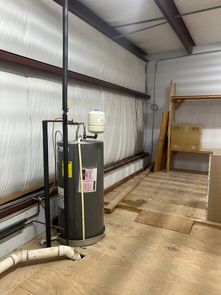 More Photos Of 5107 Unicon Dr, Wake Forest Warehouse For Sale