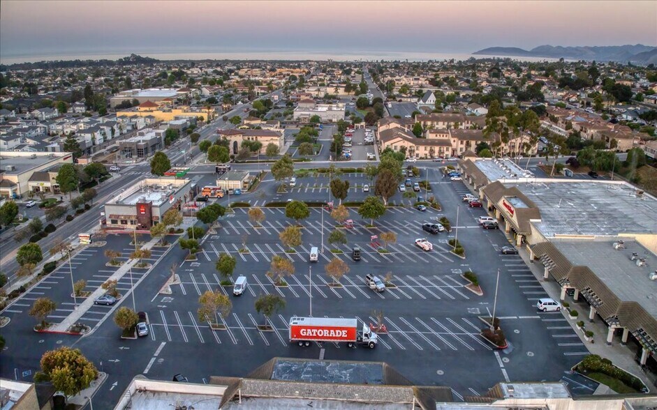 More Photos Of 1404-1460 E Grand Ave, Arroyo Grande Storefront For Sale