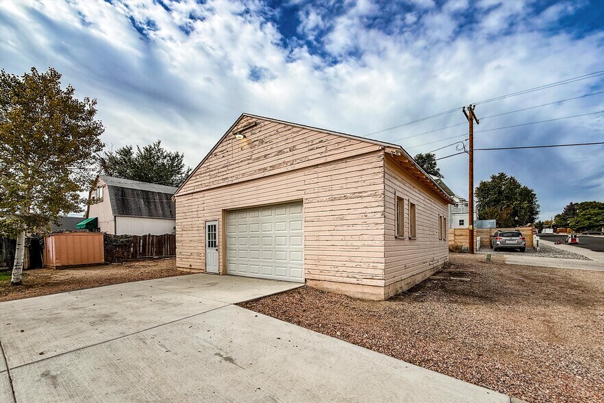 More Photos Of 241 Main St, Mead Office Residential For Sale