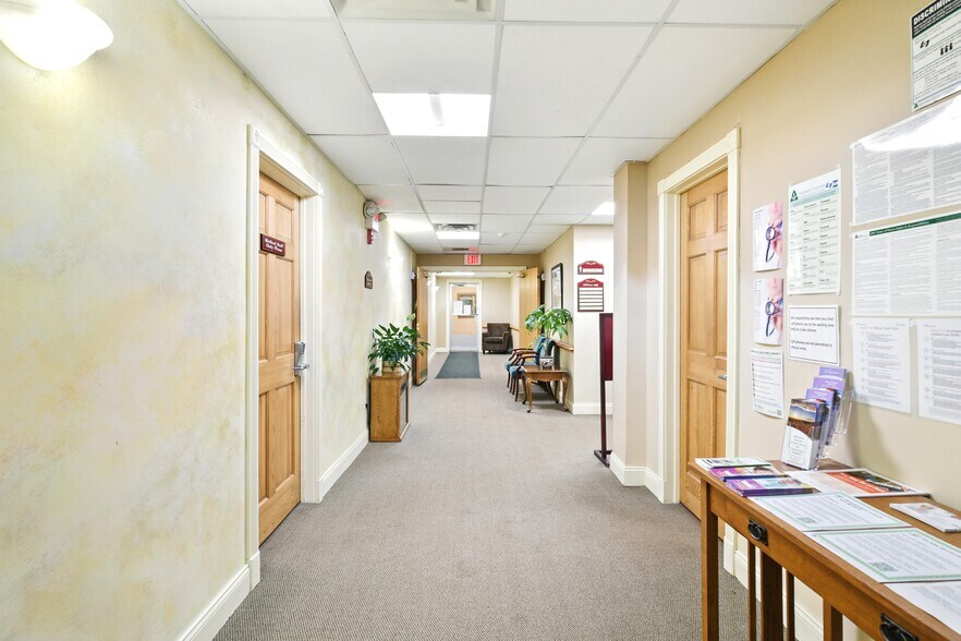 More Photos Of 42 Summer St, Pittsfield Medical For Sale