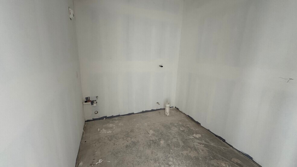 More Photos Of 75 S Main St, Phillipsburg Office For Lease