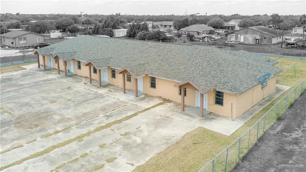 More Photos Of 3117 Spanish Palms Dr S, Mercedes Multifamily For Sale