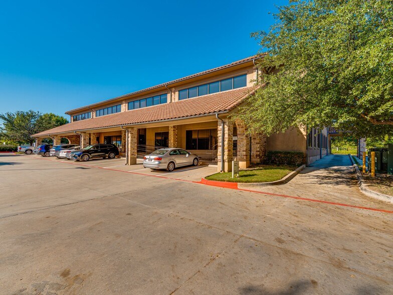 More Photos Of 1518 Legacy Dr, Frisco Office For Lease