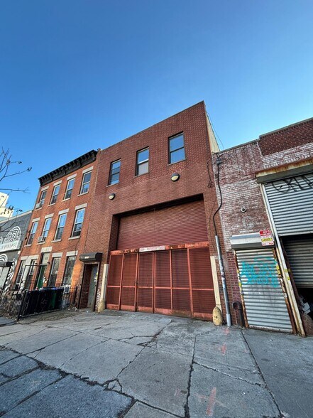 More Photos Of 1026 Pacific St, Brooklyn Flex For Sale