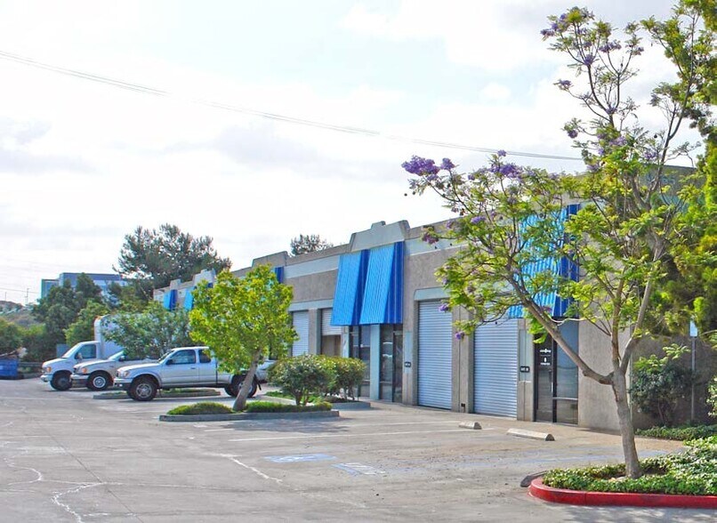More Photos Of 9865 Mesa Rim Rd, San Diego Manufacturing For Lease