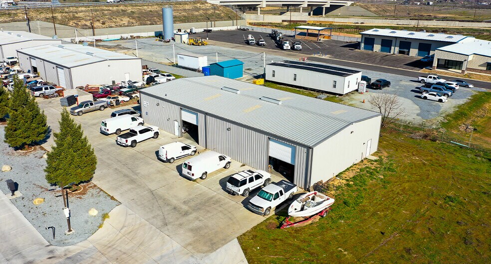 More Photos Of 28810-28820 Avenue 15 1/2, Madera Unknown For Lease