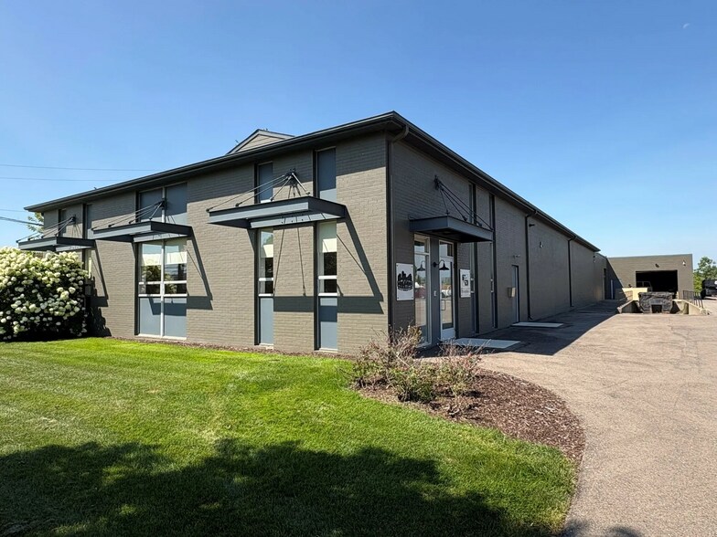 Primary Photo Of 2011 Austin Dr, Troy Warehouse For Lease