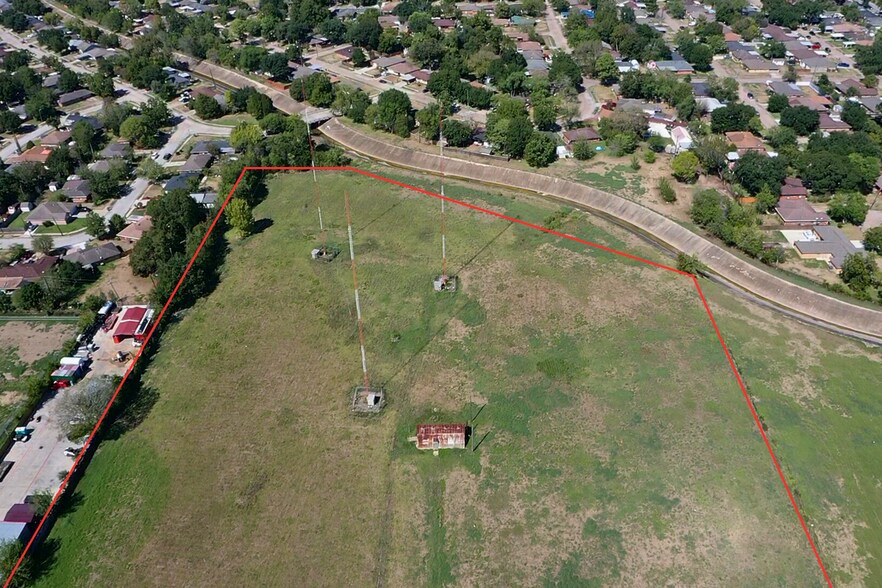 More Photos Of 2055 Pasadena Blvd, Pasadena Land For Sale