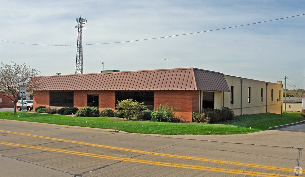 Primary Photo Of 3127 Encrete Ln, Dayton Warehouse For Sale