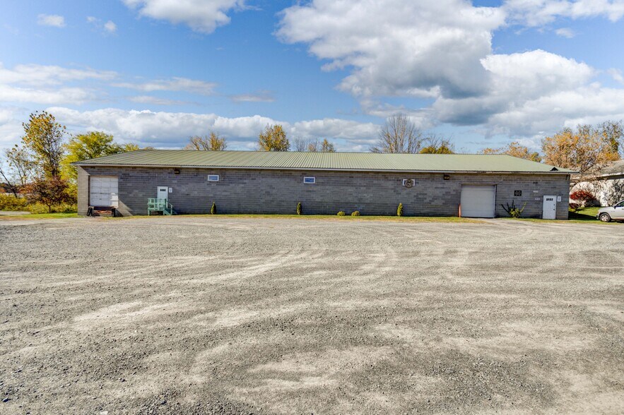 More Photos Of 204 Harrison St, Gloversville Light Manufacturing For Sale