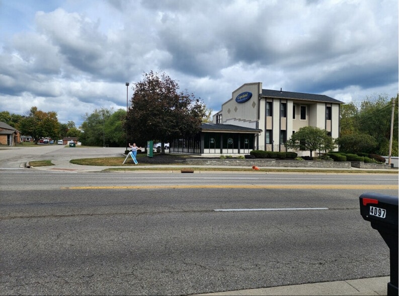 Primary Photo Of 4090 Dayton Xenia Rd, Beavercreek Storefront For Lease