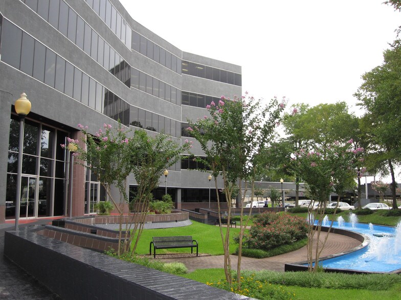 More Photos Of 10800 Richmond Ave, Houston Office For Lease