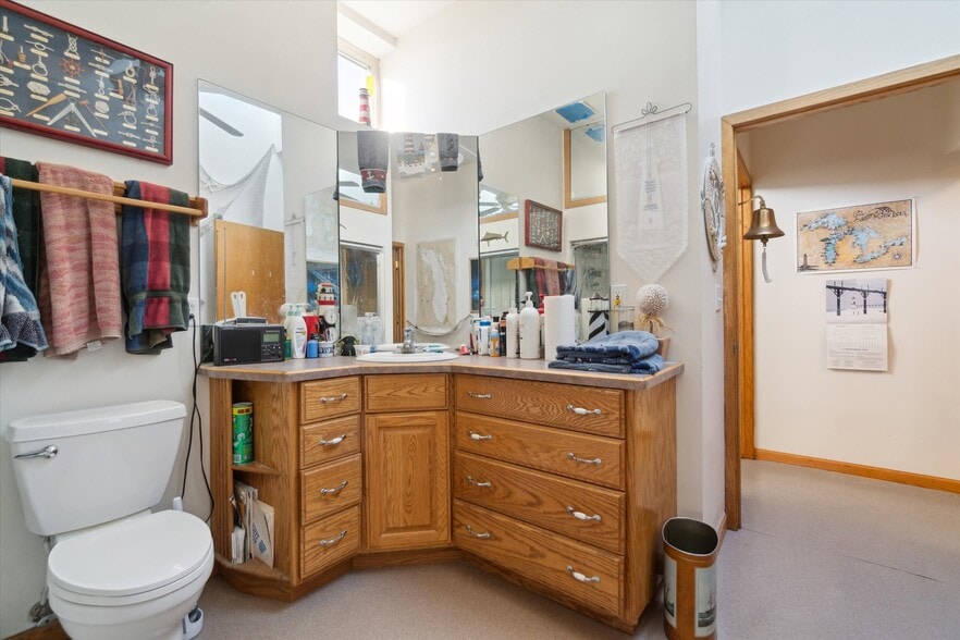 More Photos Of 4248 N 76th St, Milwaukee Storefront Retail Residential For Sale