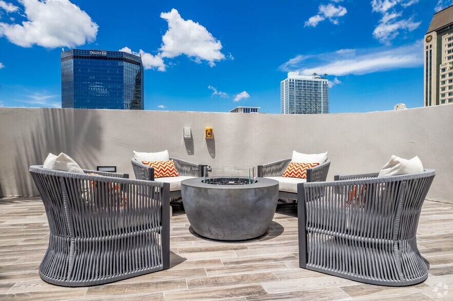 More Photos Of 334 2nd Ave S, Saint Petersburg Apartments For Lease