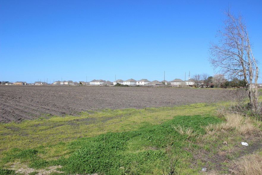 More Photos Of 2402 Band Rd, Rosenberg Land For Sale