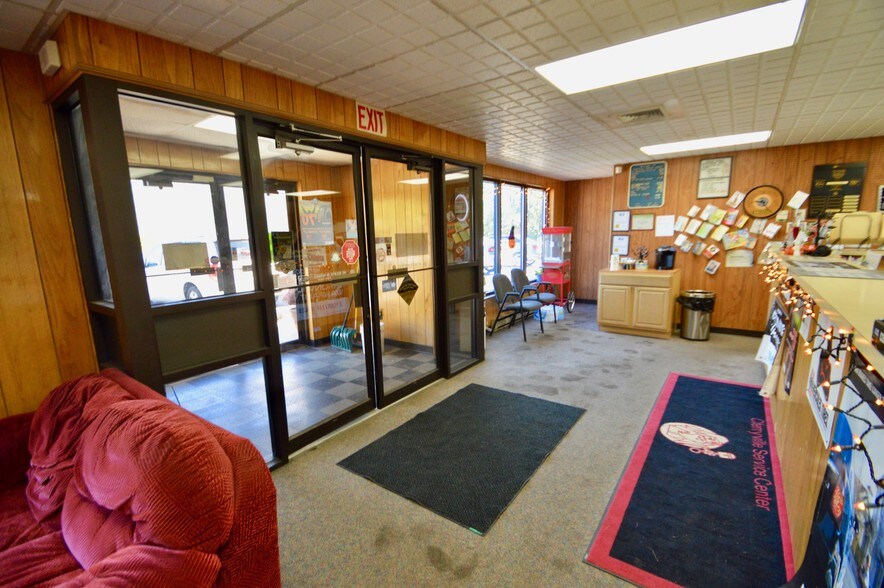 More Photos Of 8763 Pa Route 873, Slatington Warehouse For Sale