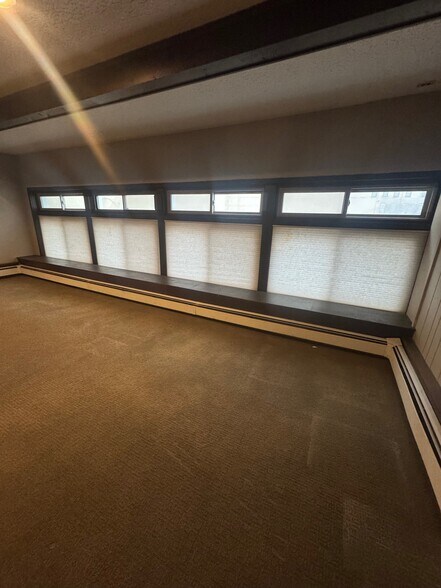 More Photos Of 452-454 Pearl St, Buffalo Storefront Retail Residential For Sale