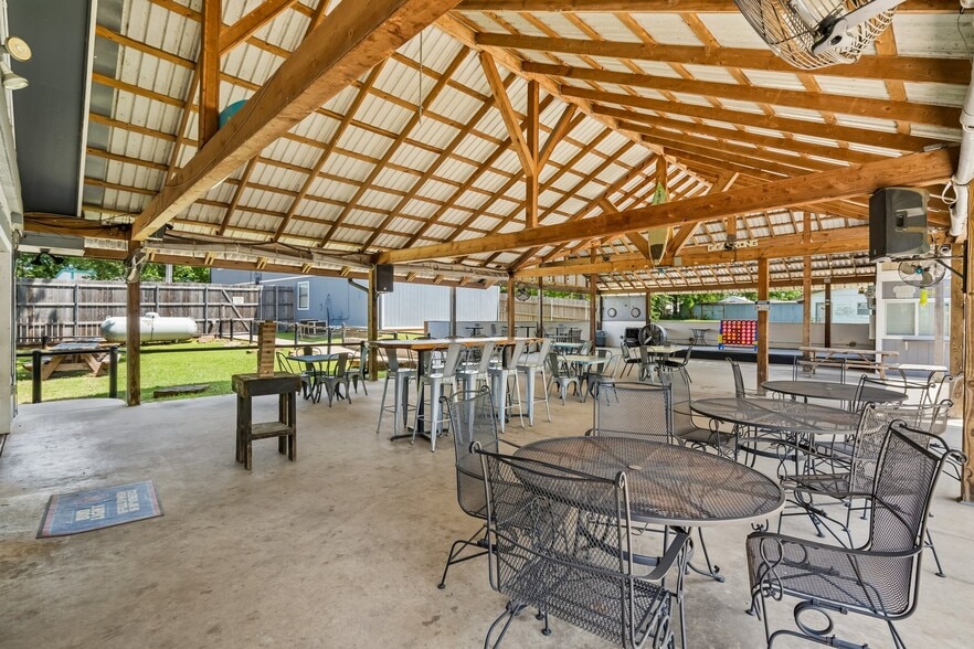 More Photos Of 8848 Soldier Creek Rd, Kingston Hotel For Sale