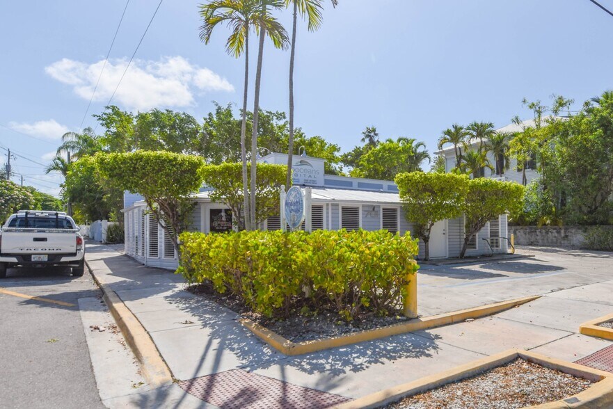 Primary Photo Of 701 Simonton St, Key West Office For Sale