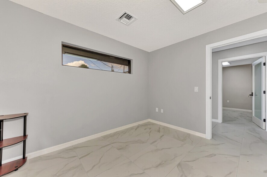 More Photos Of 12749 Tamiami Trl S, North Port Medical For Sale