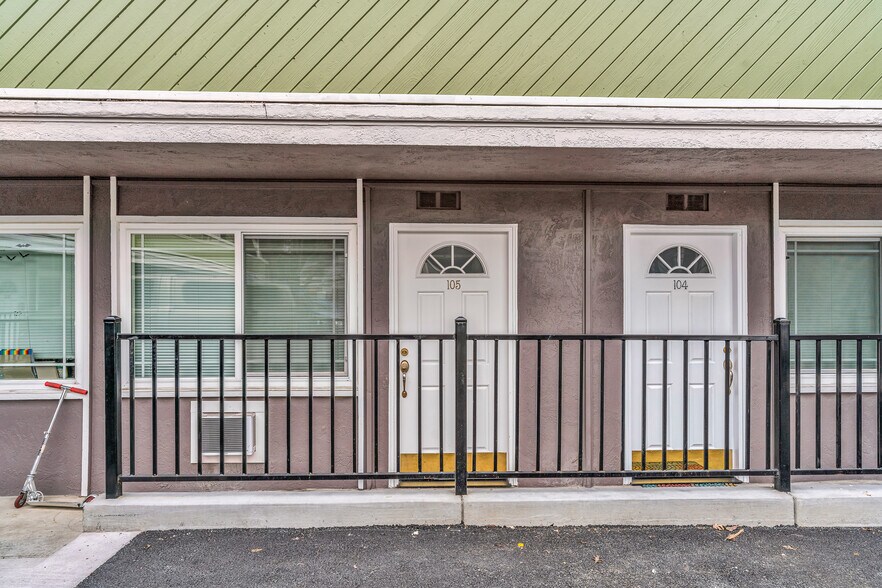 More Photos Of 1180 Saranap Ave, Walnut Creek Apartments For Sale