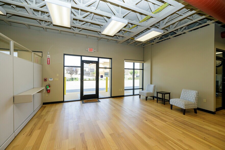 More Photos Of 3260 Liberty Square Pky, Turlock Warehouse For Sale