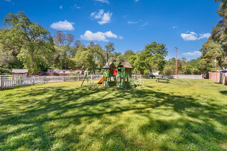 More Photos Of 14135 Musso Rd, Auburn Manufactured Housing Mobile Home Park For Sale