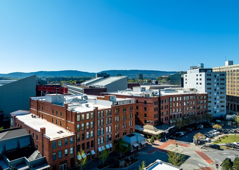 More Photos Of 1100 Market St, Chattanooga Loft Creative Space For Lease