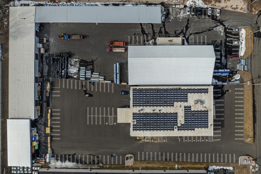 More Photos Of 252-262 Depot Rd, Milford Light Distribution For Lease
