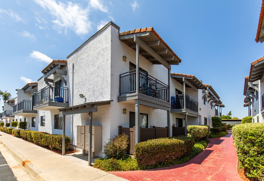 More Photos Of 1035 4th Ave, Chula Vista Apartments For Sale