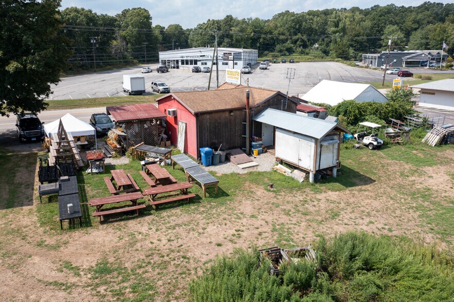 More Photos Of 1105 Route 32, Uncasville Freestanding For Sale
