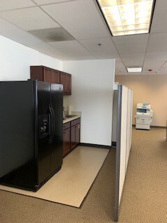 More Photos Of 2 Pleasure Island Rd, Wakefield Office For Lease