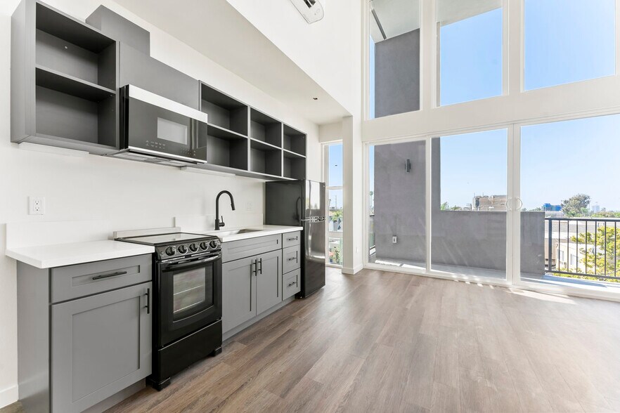 More Photos Of 2828 Howard Ave, San Diego Apartments For Sale