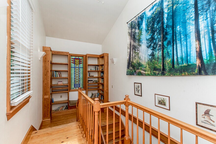 More Photos Of 11030 Garden Ln, Folsom Specialty For Sale