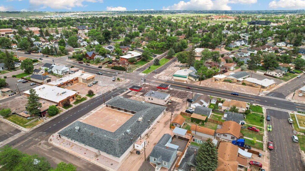 More Photos Of 1822 Logan Ave, Cheyenne Service For Sale